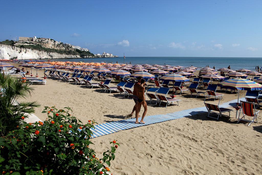 Bikini Hotel Vieste Exterior foto